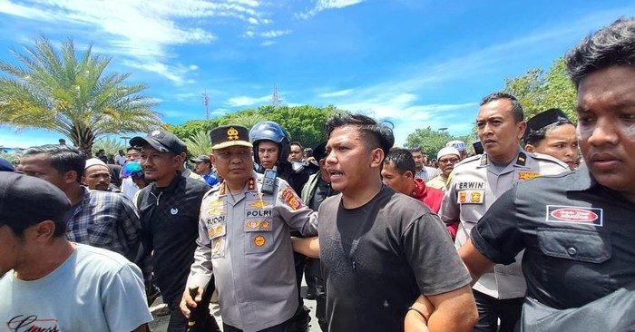 Polisi Pastikan Situasi di Masjid Raya Baiturrahman Tetap Terkendali dan Kondusif