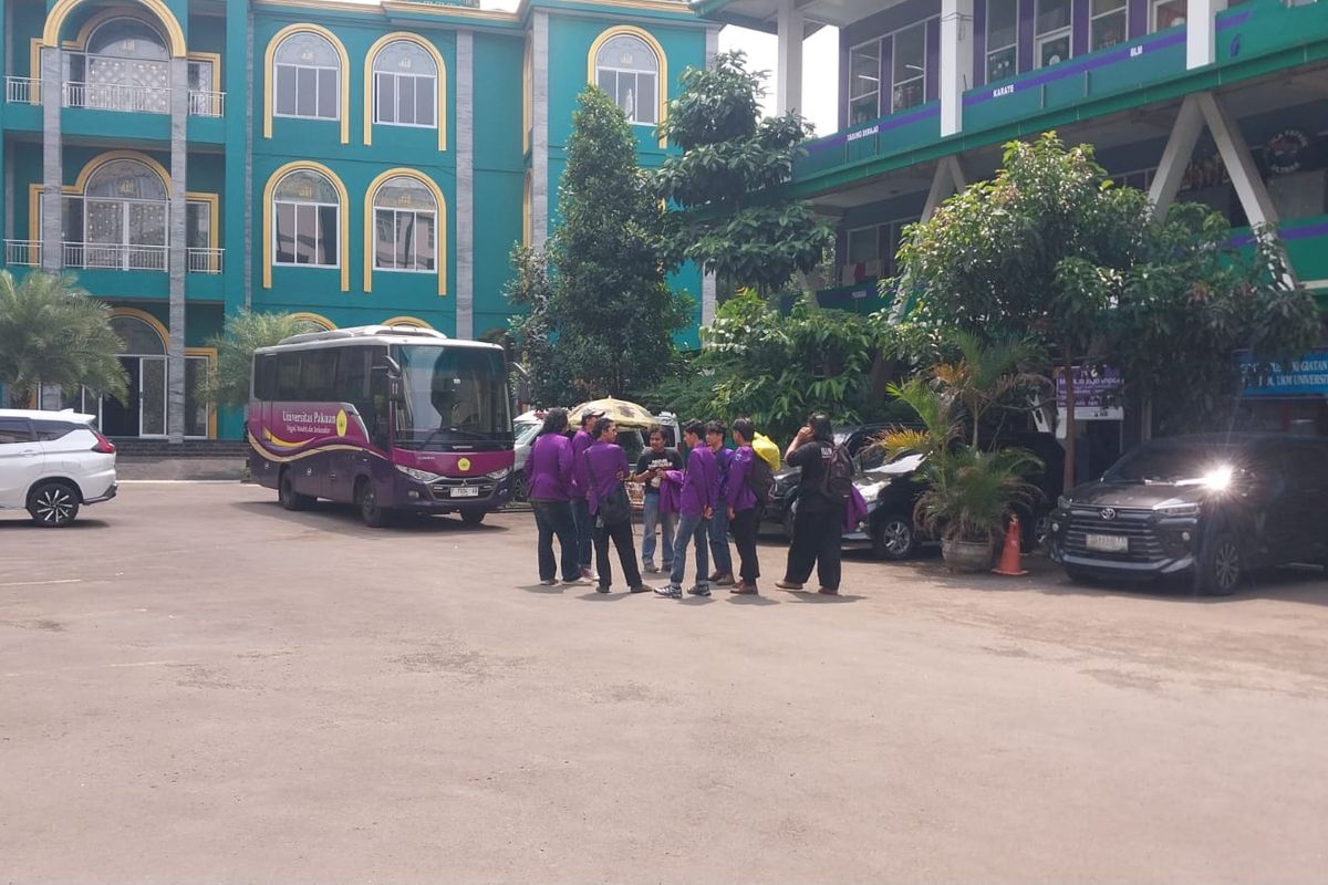 Ratusan Mahasiswa Unpak Bogor Bertolak ke DPR RI Pakai 3 Bus, Bawa 6 Tuntutan Isu Nasional