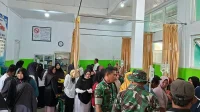 Belasan Siswa SD Keracunan Makanan di Sekolah, Oknum TNI Halangi Wartawan di IGD