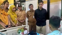 Gibran Kunjungi Korban Keracunan MBG di Batang: MBG Jangan di Makan